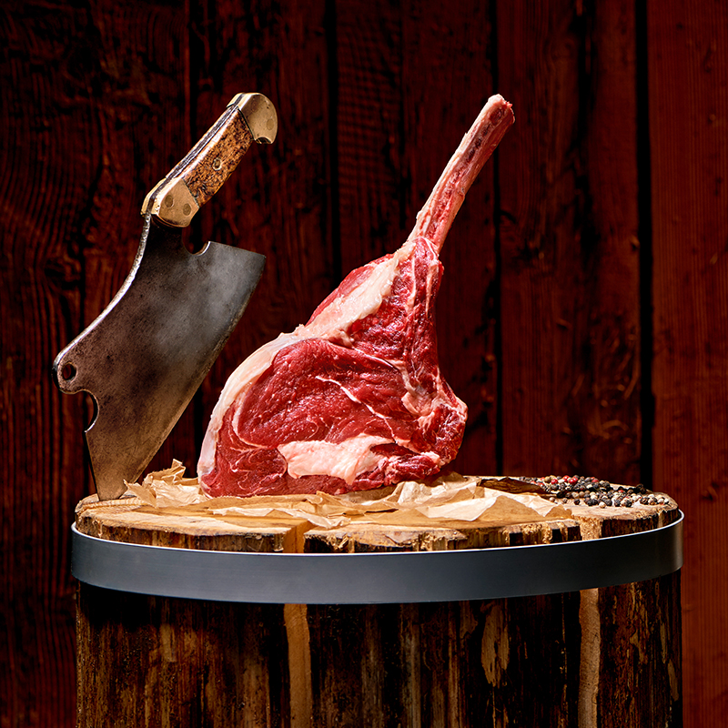 Irisches Hereford-Rind Tomahawk Steak